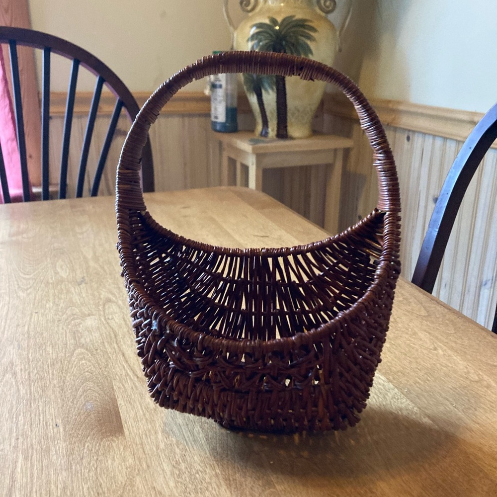 Vintage small wicker basket